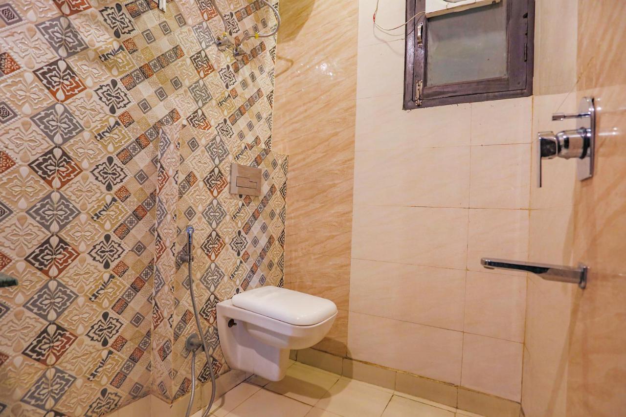 Fabhotel Novel Suites - Nr Yashobhoomi Convention Centre Нью-Дели Экстерьер фото
